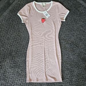 Women's pink bodycon dress. Strawberry short sleeve New